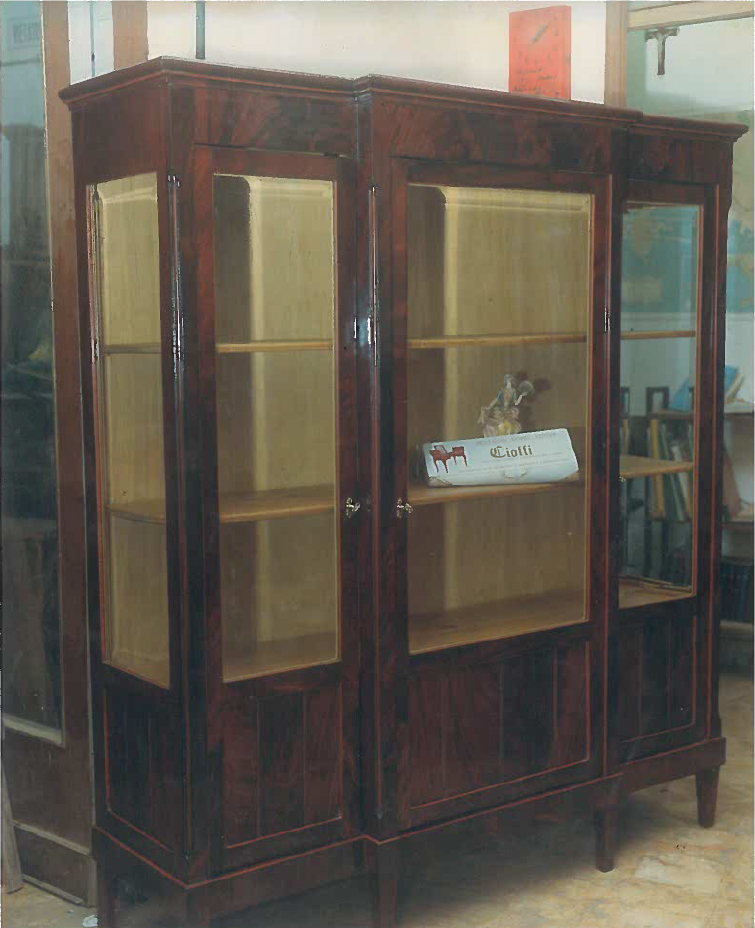 Restauro di cassapanca d’epoca