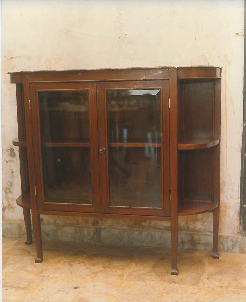 Restauro di sedia in stile